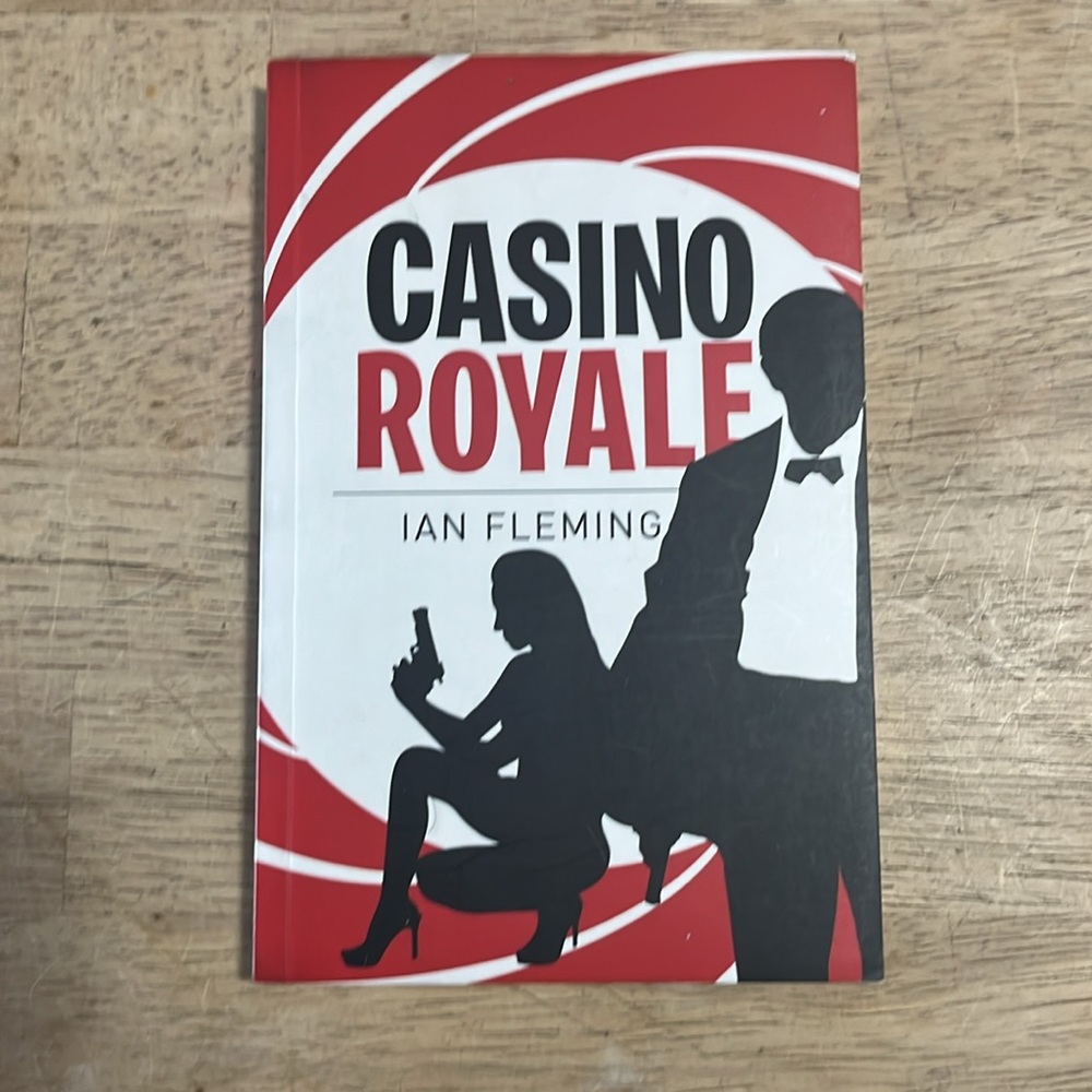James Bond Collection Box Set - Picture 13 of 14